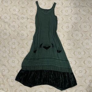 Green Embroidered Dress M/L Cottagecore Fairycore Ren Faire Whimsigoth Peasant